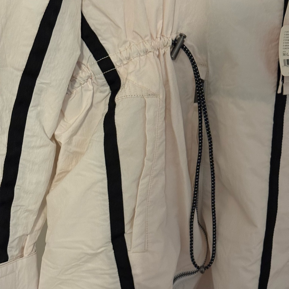 FP Movement Peace Out Backpack Parachute Parka in Off White M-L NWT - Picture 7 of 9